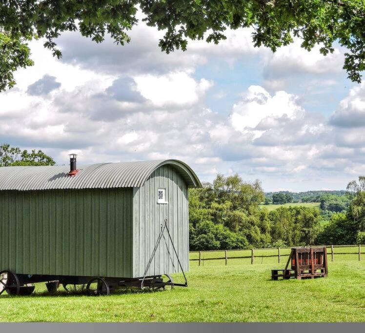 Skylark Shepherds Hut Royal Tunbridge Wells Eksteriør billede